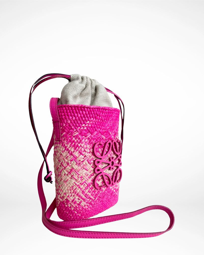 LOEWE - RAFFIA ANAGRAM SMALL BUCKET BAG