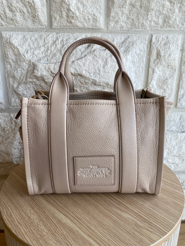 MARC JACOBS - THE LEATHER SMALL TOTE BAG