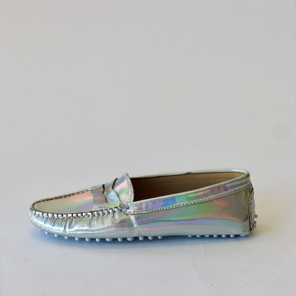 BOBBIES PARIS - IRIDESCENT HOLOGRAPHIC SILVER DRIVING LOAFERS