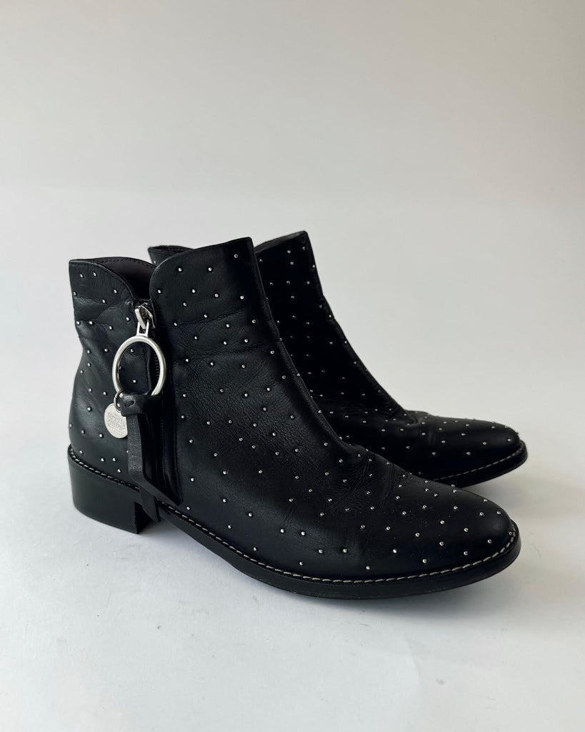 SEE BY CHLOE - BLACK LEATHER - SILVER STUDDED - ANKLE BOOTS