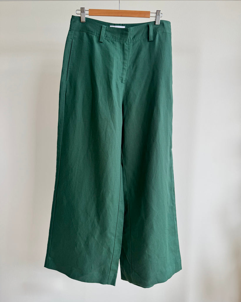 COMMONRY FORREST GREEN LINEN BLEND SUIT - SHOP BIANCA ONEILL'S WARDROBE HERE