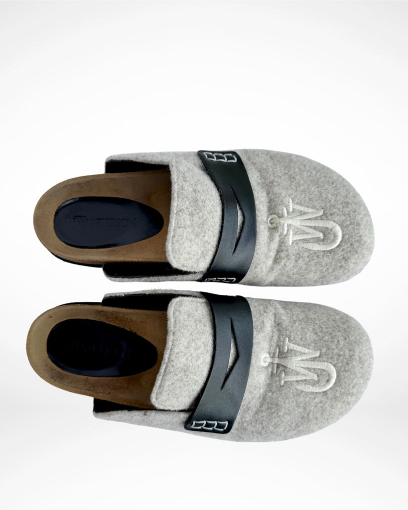 JW ANDERSON - FELT EMBROIDER LOAFER